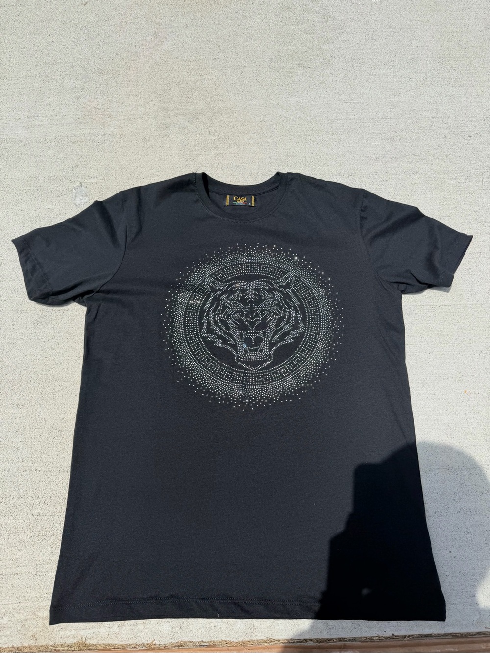 Men's Black Short-Sleeve Tiger Graphic Tee